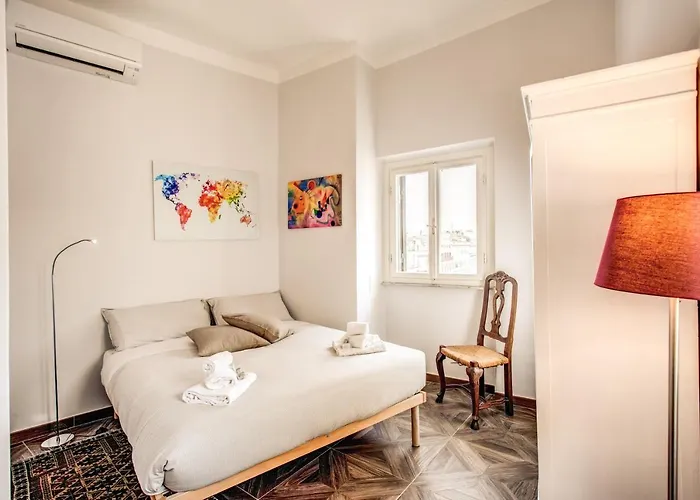 Cavour Attic With Terrace * רומא